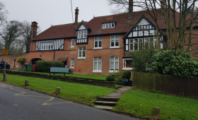 MILL HILL SCHOOL EN LONDRES CON SU PROPIO COLEGIO INTERNACIONAL1742828083