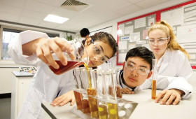 Enfoque de la Escuela Nacional de Matemáticas y Ciencias para la educación de jóvenes científicos en el campo de STEM1742898791