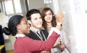 EDUCACIÓN BTEC APLICADA EN ESCUELAS BRITÁNICAS1615209150